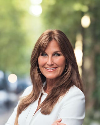 Portrait of Dana Jusselin, REALTOR®